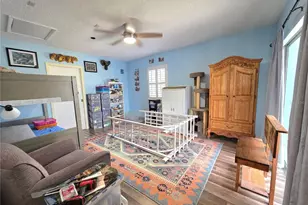 9040 Bay Dr, Spring Hill, FL 34606 - Photo 15