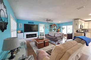 9040 Bay Dr, Spring Hill, FL 34606 - Photo 3