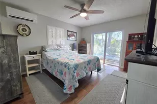 9040 Bay Dr, Spring Hill, FL 34606 - Photo 23