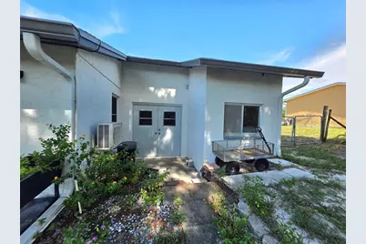 9040 Bay Drive, Spring Hill, FL 34606 - Photo 45