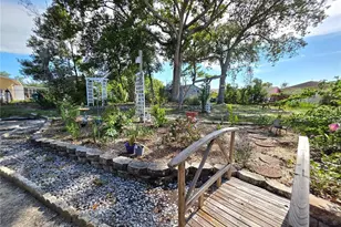 9040 Bay Dr, Spring Hill, FL 34606 - Photo 39