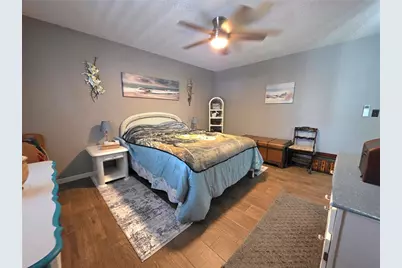 9040 Bay Drive, Spring Hill, FL 34606 - Photo 19