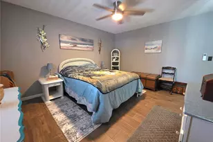 9040 Bay Dr, Spring Hill, FL 34606 - Photo 19
