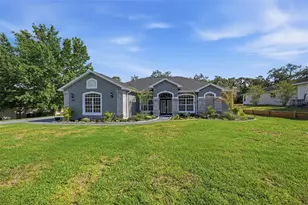 12041 Sapphire Dr, Spring Hill, FL 34609 - Photo 41
