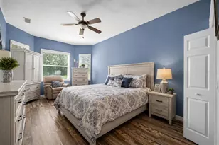 12041 Sapphire Dr, Spring Hill, FL 34609 - Photo 19