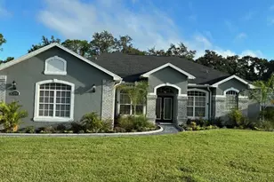 12041 Sapphire Dr, Spring Hill, FL 34609 - Photo 1