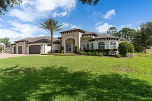 533 Storybook Ln, Spring Hill, FL 34609 - Photo 9