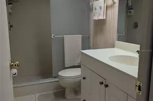 9881 113th St, Seminole, FL 33772 - Photo 19