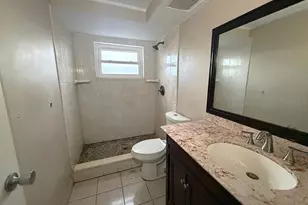 3221 Roxbury Dr, Holiday, FL 34691 - Photo 9