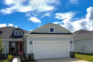 18732 Highland Dew St, Spring Hill, FL 34610 - Photo 1