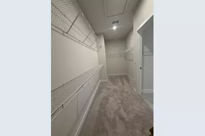18716 Highland Dew Street, Spring Hill, FL 34610 - Photo 11