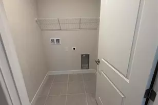 18716 Highland Dew St, Spring Hill, FL 34610 - Photo 15