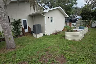 1033 Rosetree Ln, Tarpon Springs, FL 34689 - Photo 43