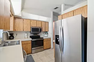 3213 Gibson Ave, Spring Hill, FL 34609 - Photo 15
