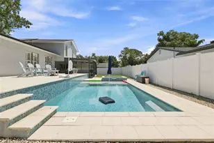 15868 Country Lake Dr, Tampa, FL 33624 - Photo 23