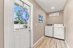 15868 Country Lake Dr, Tampa, FL 33624 - Photo 41