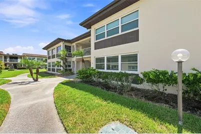 4715 Jasper Drive #103, New Port Richey, FL 34652 - Photo 5
