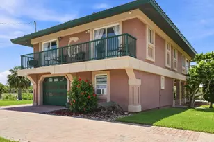 3198 Indian Gulf Ln, Hernando Beach, FL 34607 - Photo 7