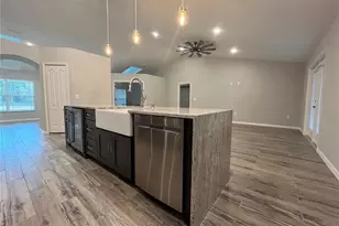 10361 Thrasher Ave, Weeki Wachee, FL 34614 - Photo 13