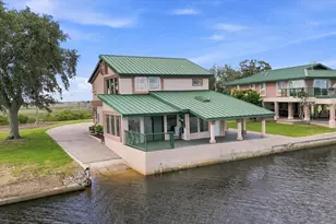 3194 Indian Gulf Ln, Hernando Beach, FL 34607 - Photo 5