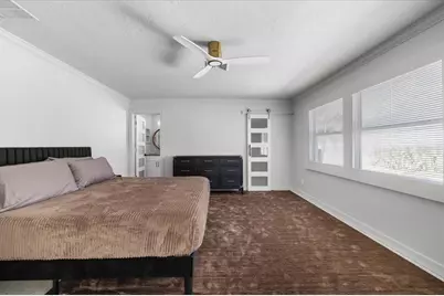 10001 S Yacht Club Drive, Treasure Island, FL 33706 - Photo 29