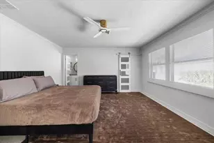 10001 S Yacht Club Dr, Treasure Island, FL 33706 - Photo 29