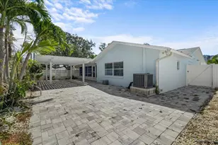 10001 S Yacht Club Dr, Treasure Island, FL 33706 - Photo 45