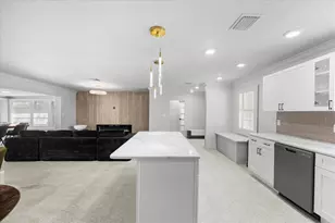 10001 S Yacht Club Dr, Treasure Island, FL 33706 - Photo 11