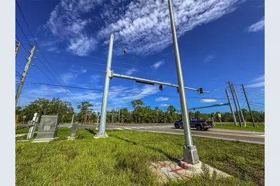 11115 Commercial Way, Weeki Wachee, FL 34614 - Photo 25