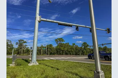11115 Commercial Way, Weeki Wachee, FL 34614 - Photo 23