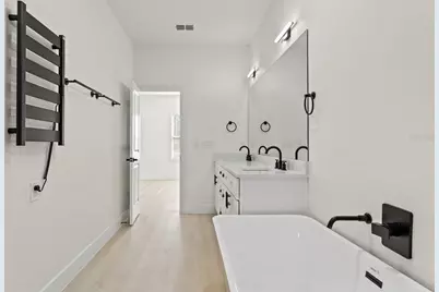 10439 Gypsy Avenue, Weeki Wachee, FL 34613 - Photo 25