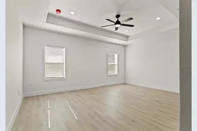 10439 Gypsy Avenue, Weeki Wachee, FL 34613 - Photo 31