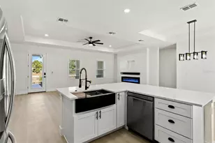 10439 Gypsy Ave, Weeki Wachee, FL 34613 - Photo 35
