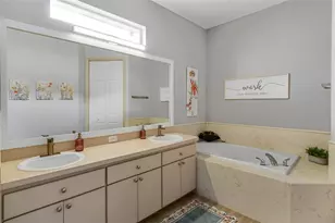 5466 Legend Hills Ln, Spring Hill, FL 34609 - Photo 19