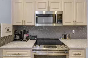 5466 Legend Hills Ln, Spring Hill, FL 34609 - Photo 29