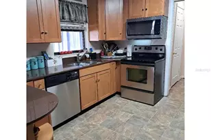 11301 Huggins St, Leesburg, FL 34788 - Photo 7
