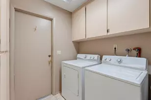 8389 Camphor Dr, Spring Hill, FL 34606 - Photo 35