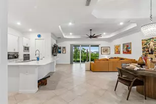 17622 Santorini Ct, Venice, FL 34293 - Photo 7