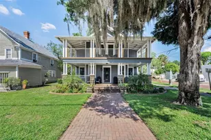 133 N Pinellas Ave, Tarpon Springs, FL 34689 - Photo 1