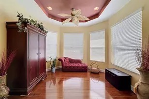 11352 Oyster Bay Cir, New Port Richey, FL 34654 - Photo 19