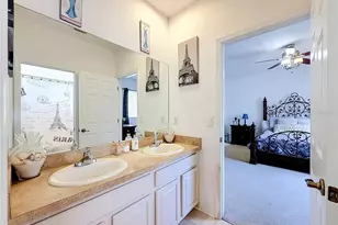 11352 Oyster Bay Cir, New Port Richey, FL 34654 - Photo 27