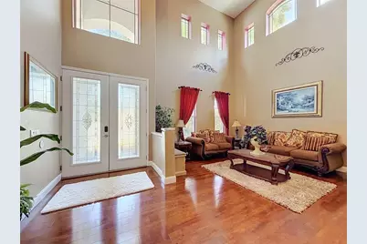 11352 Oyster Bay Cir, New Port Richey, FL 34654 - Photo 7