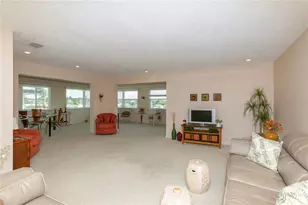 4452 Garnet Dr, New Port Richey, FL 34652 - Photo 5
