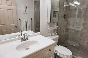 2210 Vista Del Sol Cir, Lutz, FL 33558 - Photo 15