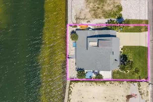 3200 Gulf Winds Cir, Hernando Beach, FL 34607 - Photo 7