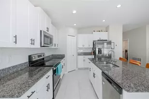 518 Argyll Dr, Spring Hill, FL 34609 - Photo 19