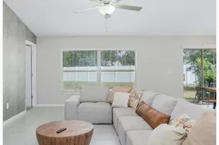 518 Argyll Dr, Spring Hill, FL 34609 - Photo 15