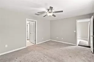 165 Argyll Dr, Spring Hill, FL 34609 - Photo 15