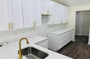 13475 Canyon Swallow Rd, Weeki Wachee, FL 34614 - Photo 3