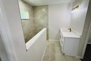 13475 Canyon Swallow Rd, Weeki Wachee, FL 34614 - Photo 23